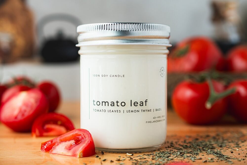 Tomato Leaf Soy Candle - Image 4