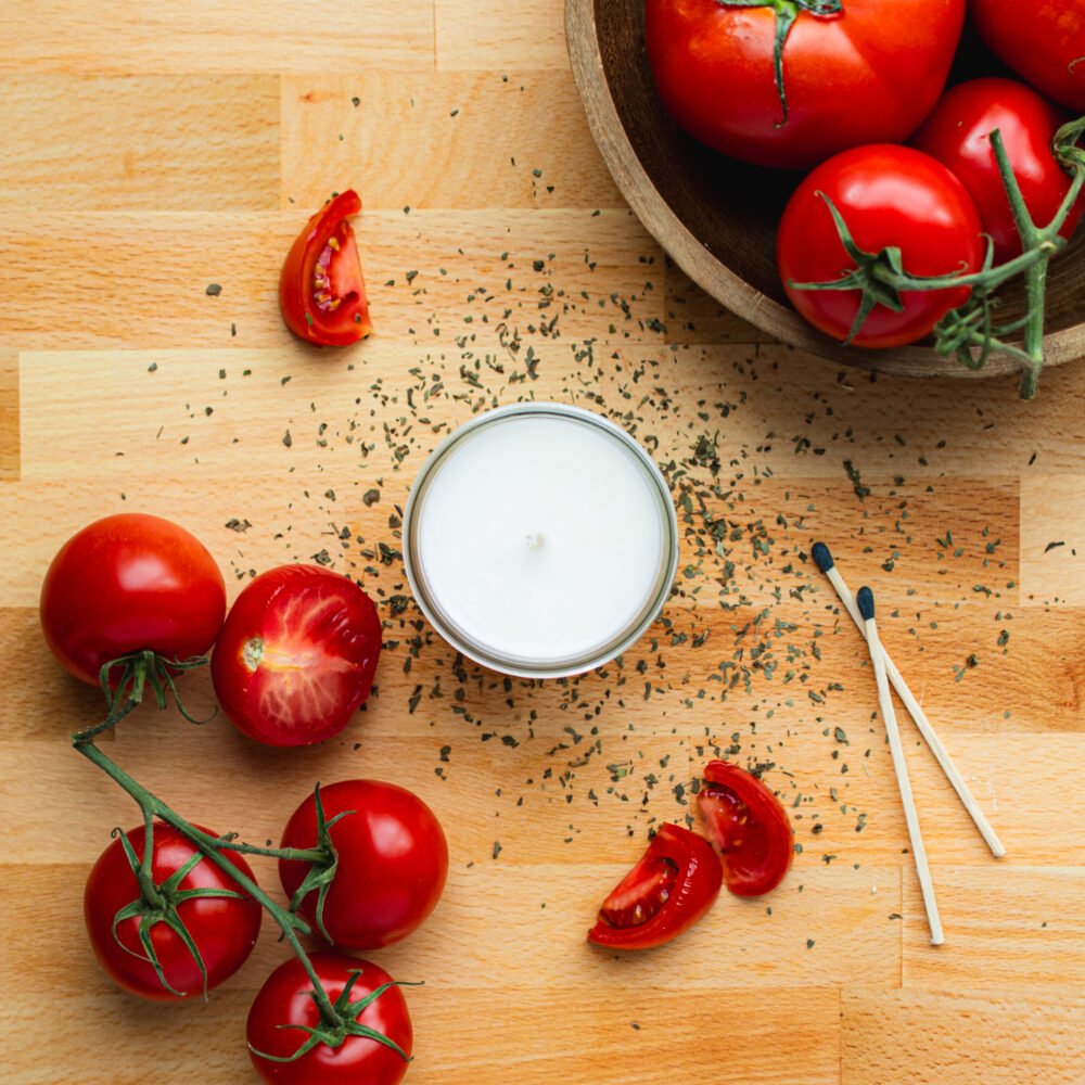 Tomato Leaf Soy Candle - Image 8