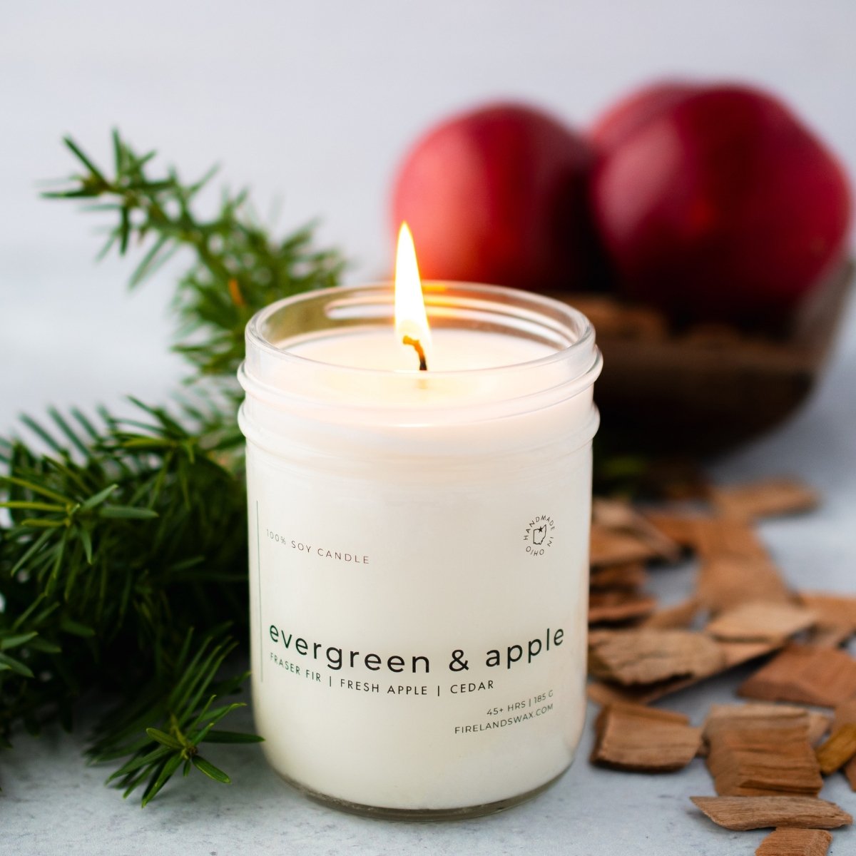 Evergreen & Apple Soy Candle - Image 2